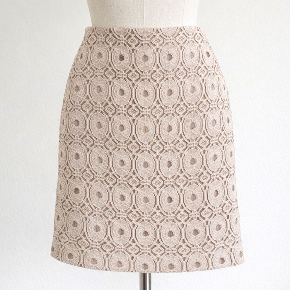 Saks Fifth Avenue Beige Taupe Crochet Lace Pencil Skirt Lined Neutral 14